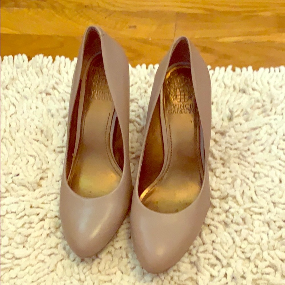 Vince Camuto Blush color heels